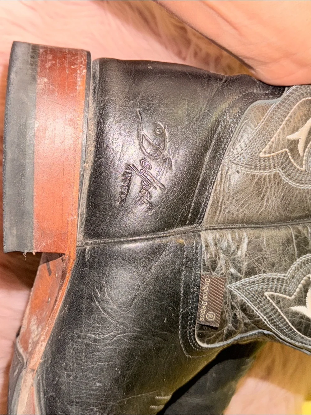 Men's Black Embroidered Western Boots